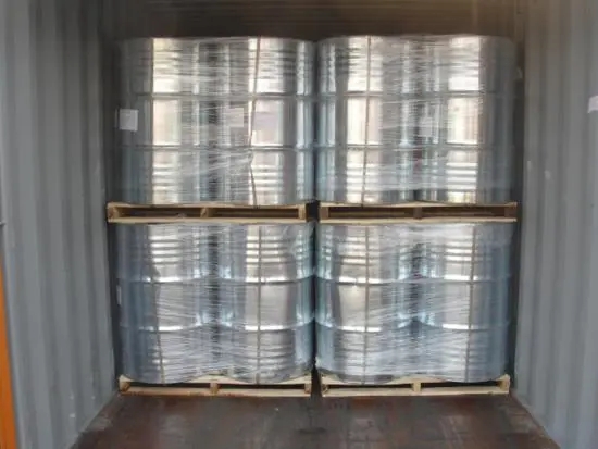 Sai come pulire e mantenere un lussuoso mobile per vanità per bagno in marmo?